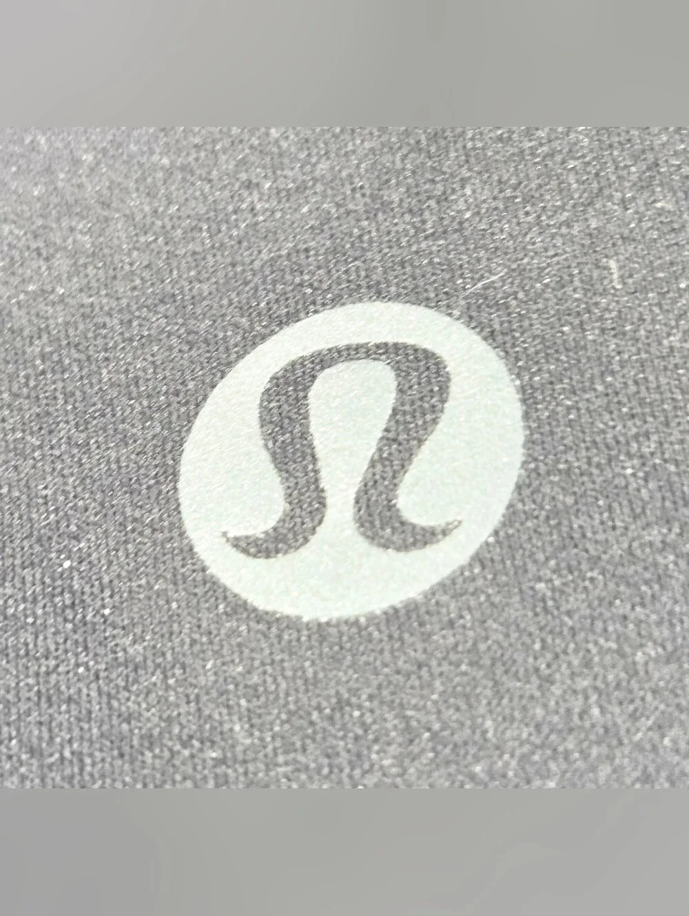LULULEMON ATHLETICA AIRSUPPORT HIGH IMPACT SPORTS BRA.